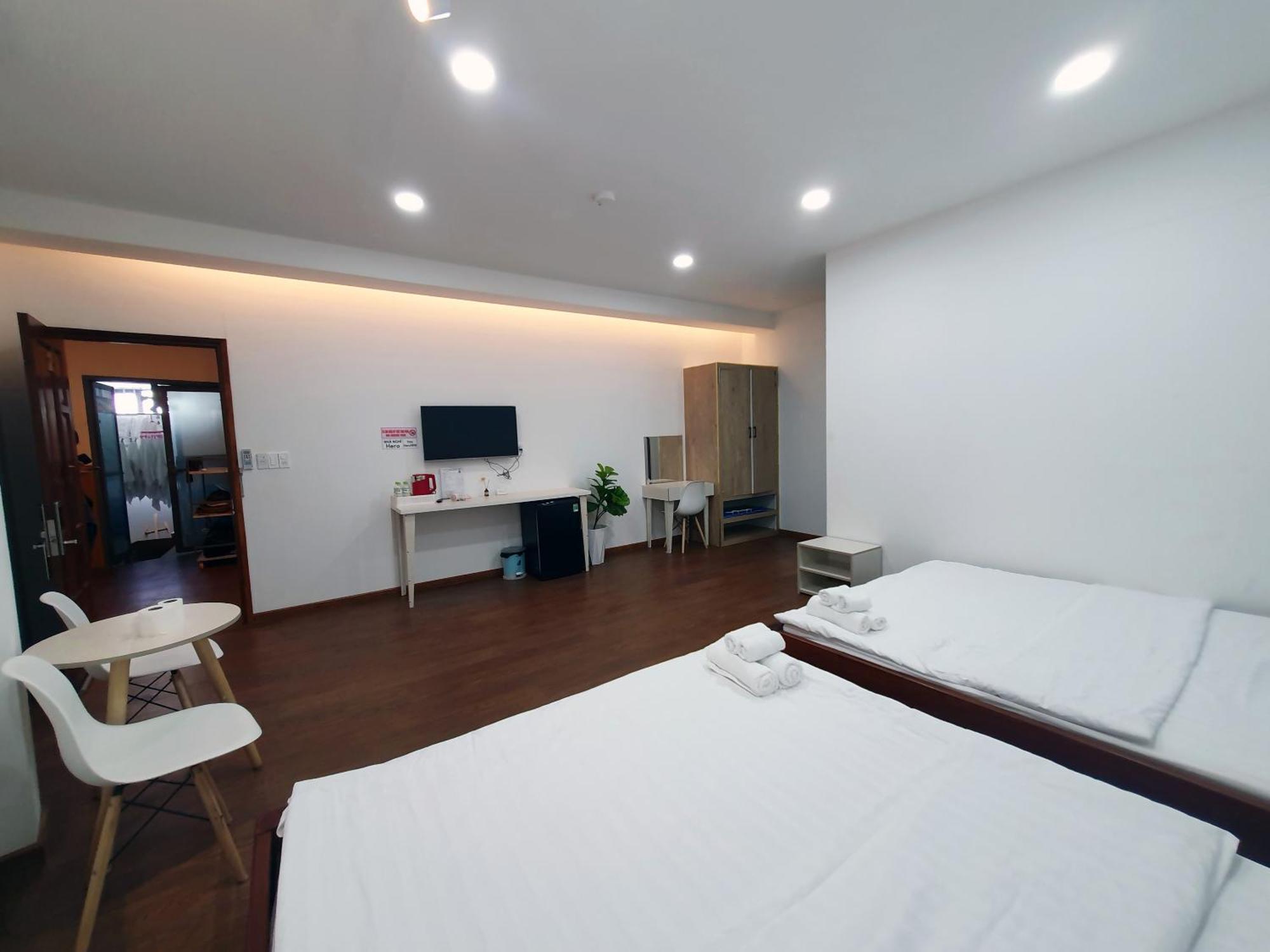 Hero Hostel & Billiards Тяудок Екстер'єр фото